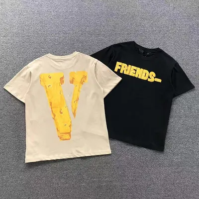 ￥68 VLONE T-SHIRT 56120291（im 170cm 60kg i wear size S in the phot）