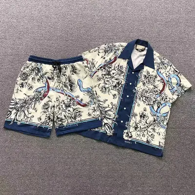 TOP ￥98 SHORTS ￥95 G⭐C⭐I SHIRT SHORTS 1106120839（im 170cm 60kg i wear size L in the phot）