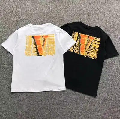 ￥68 VLONE T-SHIRT 56120391（im 170cm 60kg i wear size S in the phot）