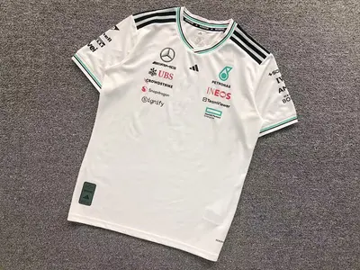 ￥115 FOOTBALL T-SHIRT 11061322002（im 170cm 60kg i wear size S in the phot）