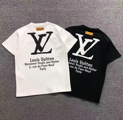￥108 L⭐ T-SHIRT 41061320126（im 170cm 60kg i wear size XS in the phot）