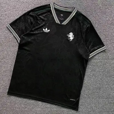 ￥75 FOOTBALL T-SHIRT 11061318002（im 170cm 60kg i wear size L in the phot）