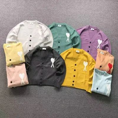 ￥178 AMI SWEATER 4106190977（im 170cm 60kg i wear size S in the phot）