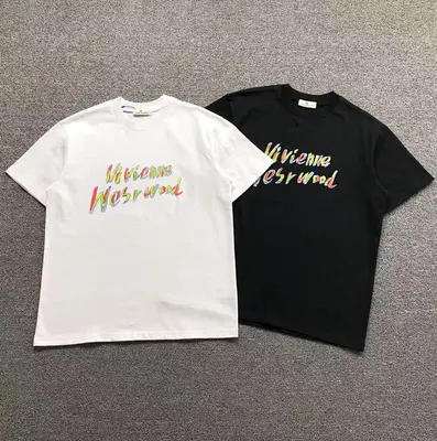 ￥128 VIVIENNE WESTWOOD T-SHIRT 56200121（im 170cm 60kg i wear size M in the phot）