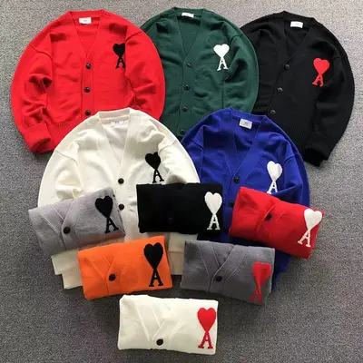 ¥178 AMI SWEATER 4106241277(im 170cm 60kg i wear size S in the phot)