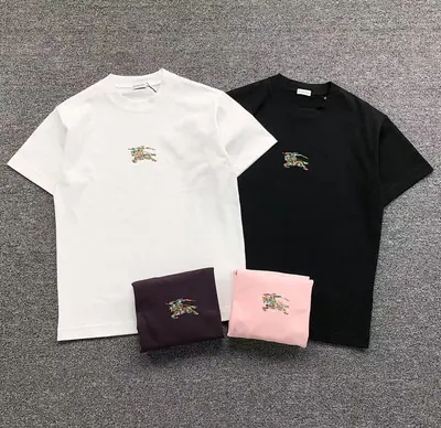 ¥95 B⭐R⭐E⭐RY T-SHIRT 56241981(im 170cm 60kg i wear size S in the phot)