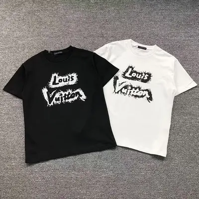 ￥108 L⭐ T-SHIRT 41062621126（im 170cm 60kg i wear size XS in the phot）