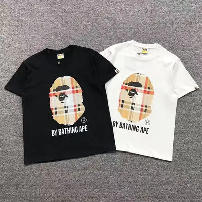 ¥78 BAPE T-SHIRT 153141(im 170cm 60kg i wear size M in the phot)
