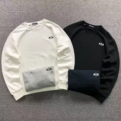¥115 AR⭐⭐⭐ EXCH⭐⭐⭐ HOODIE 3106271703(im 170cm 60kg i wear size L in the phot)