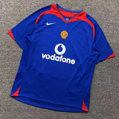 ¥88 FOOTBALL T-SHIRT 11062719002(im 170cm 60kg i wear size L in the phot)
