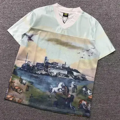¥88 CORTEIZ T-SHIRT 56270278(im 170cm 60kg i wear size XL in the phot)