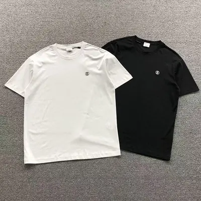 ￥175 B⭐R⭐E⭐RY T-SHIRT 217011801（im 170cm 60kg i wear size XL in the phot）