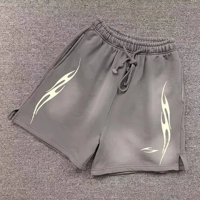 ￥208 HELLSTAR SHORTS 3107022572（im 170cm 60kg i wear size M in the phot）