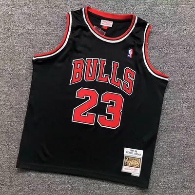 ￥98 NBA BASKETBALL VEST 11070223002（im 170cm 60kg i wear size M in the phot）