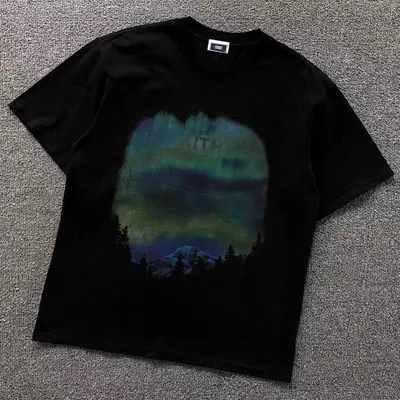 ￥95 KITH T-SHIRT 57040795（im 170cm 60kg i wear size M in the phot）
