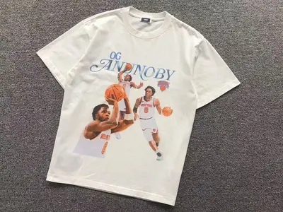 ￥95 KITH T-SHIRT 57044095（im 170cm 60kg i wear size M in the phot）