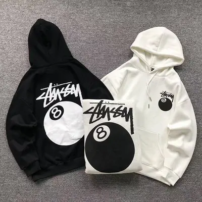 ¥178 STUSSY HOODIE 4107070377(im 170cm 60kg i wear size S in the phot)