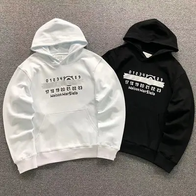 ¥128 MAISON MARGIELA HOODIE 4107072386(im 170cm 60kg i wear size 46 in the phot)