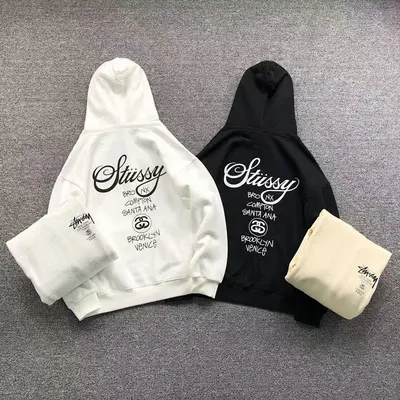 ¥178 STUSSY HOODIE 4107080377(im 170cm 60kg i wear size S in the phot)
