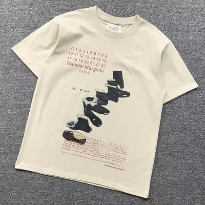 ￥78 MAISON MARGIELA T-SHIRT 57080586（im 170cm 60kg i wear size 46 in the phot）