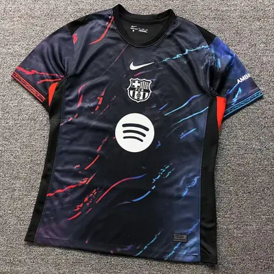 ￥78 FOOTBALL T-SHIRT 11071007002（im 170cm 60kg i wear size L in the phot）
