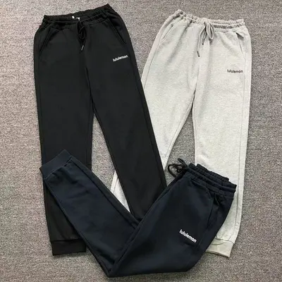 ￥125 LULULEMON TROUSERS 3107120403（im 170cm 60kg i wear size L in the phot）