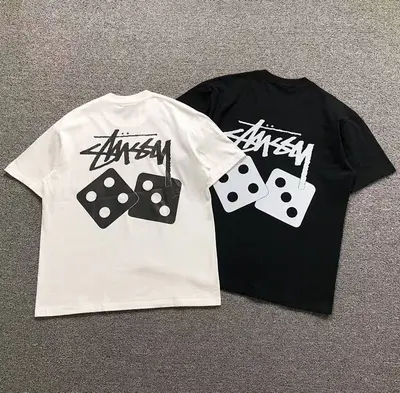 ¥78 STUSSY T-SHIRT 571215123(im 170cm 60kg i wear size M in the phot)