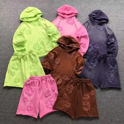 TOP¥138 SHORTS¥108 DENIM TEARS HOODIE SHORTS 1107150297
