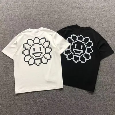 ¥115 J⭐⭐L⭐IN T-SHIRT 3107161802(im 170cm 60kg i wear size L in the phot)