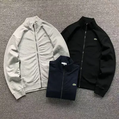 ¥175 LACOSTE HOODIE 3107171403(im 170cm 60kg i wear size L in the phot)