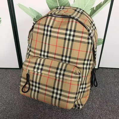 ￥288 B⭐R⭐E⭐RY BAG 4107220275 ( 长38CM*宽13CM*高42CM)