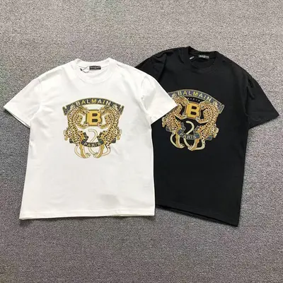 ¥85 BALMAIN T-SHIRT 17260432(im 170cm 60kg i wear size L in the phot)