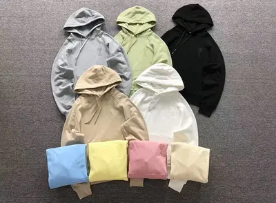 ¥118 AMI HOODIE 57281488(im 170cm 60kg i wear size M in the phot)