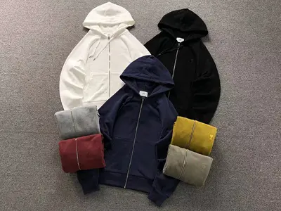 ¥125 AMI HOODIE 57280688(im 170cm 60kg i wear size M in the phot)