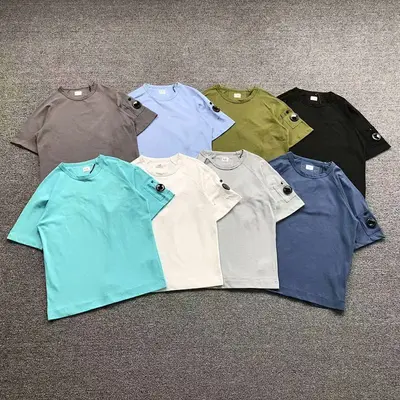¥88 CP T-SHIRT 1108040355(im 170cm 60kg i wear size L in the phot)