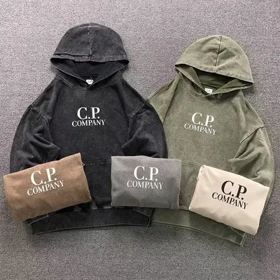 ¥125 CP HOODIE 1108040455(im 170cm 60kg i wear size M in the phot)