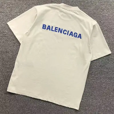 ¥128 B⭐L⭐⭐⭐IA⭐A T-SHIRT 3108082221(im 170cm 60kg i wear size S in the phot)