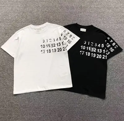 ¥78 MAISON MARGIELA T-SHIRT 58082186(im 170cm 60kg i wear size 46 in the phot)