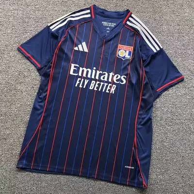 ￥78 FOOTBALL T-SHIRT 11081253002（im 170cm 60kg i wear size L in the phot）