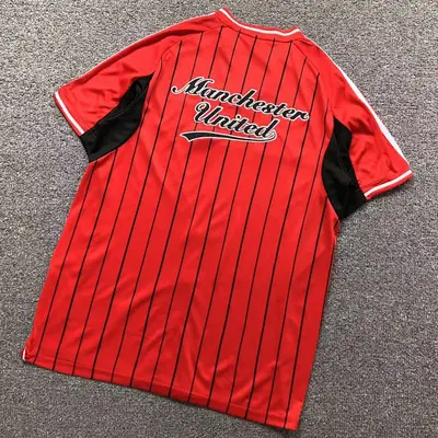 ￥88 FOOTBALL T-SHIRT 11081247002（im 170cm 60kg i wear size M in the phot）