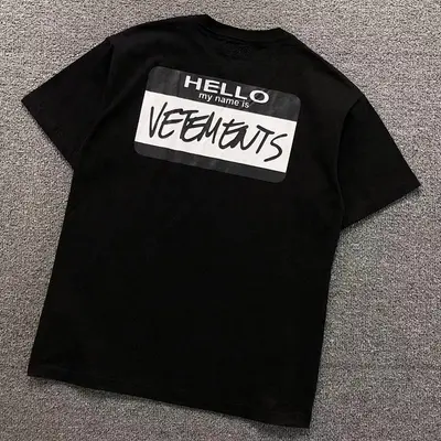 ￥88 VETEMENTS T-SHIRT 41081210145（im 170cm 60kg i wear size S in the phot）