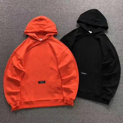 ￥88 VETEMENTS HOODIE 41081212145（im 170cm 60kg i wear size S in the phot）