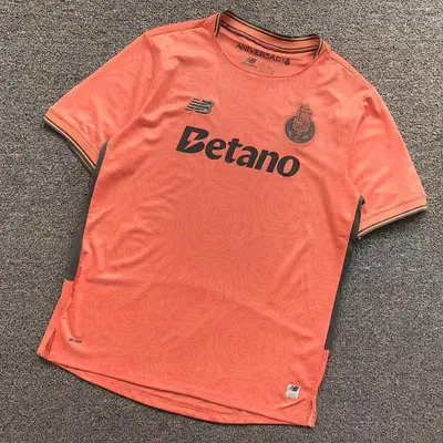 ¥78 FOOTBALL T-SHIRT 11081254002(im 170cm 60kg i wear size L in the phot)
