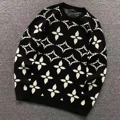 ¥208 L⭐ SWEATER 3108130721(im 170cm 60kg i wear size L in the phot)