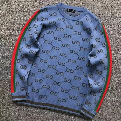 ¥208 G⭐C⭐I SWEATER 3108133121(im 170cm 60kg i wear size XL in the phot)