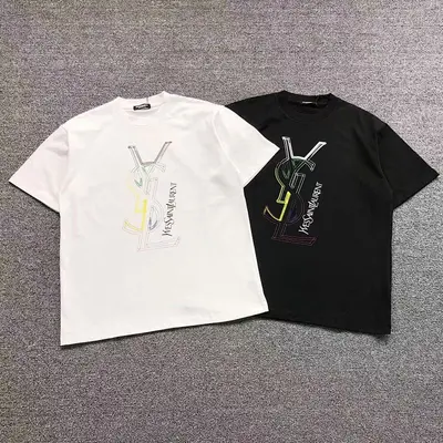 ¥108 SA⭐⭐T ⭐⭐U⭐⭐NT T-SHIRT 41081909133(im 170cm 60kg i wear size XL in the phot)