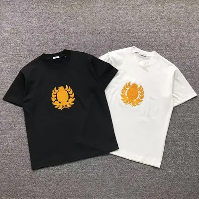 ¥95 B⭐R⭐E⭐RY T-SHIRT 58190681(im 170cm 60kg i wear size S in the phot)
