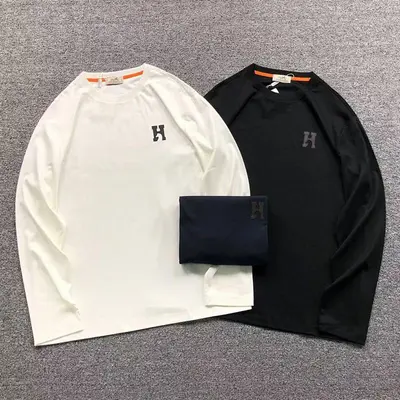 ￥175 H⭐R⭐⭐S LONG SLEEVED 218202101（im 170cm 60kg i wear size 2XL in the phot）