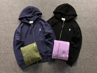 ￥138 AMI HOODIE 3108210321（im 170cm 60kg i wear size M in the phot）