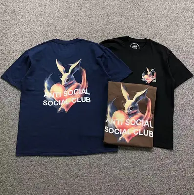 ¥85 ANTI SOCIAL SOCIAL CLUB T-SHIRT 218222702(im 170cm 60kg i wear size M in the phot)